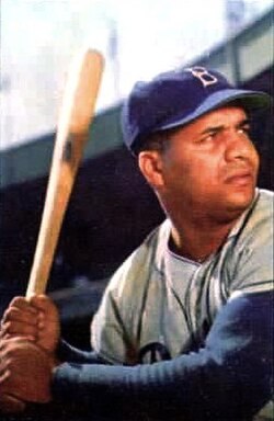 Roy_Campanella_with bat